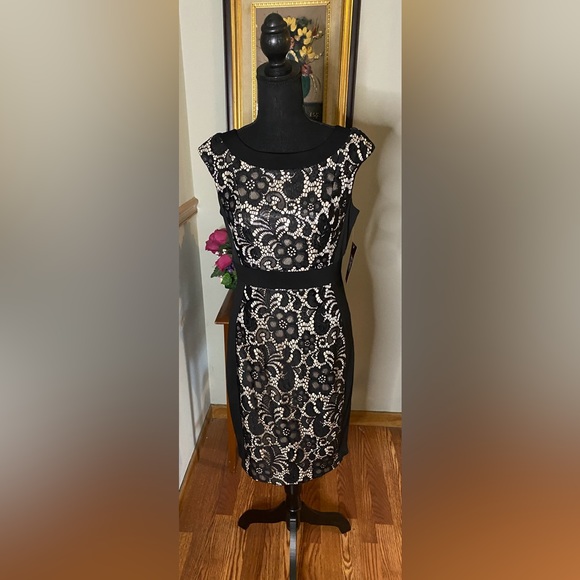 JAX black lace and nude dress, size 6 - Picture 2 of 6